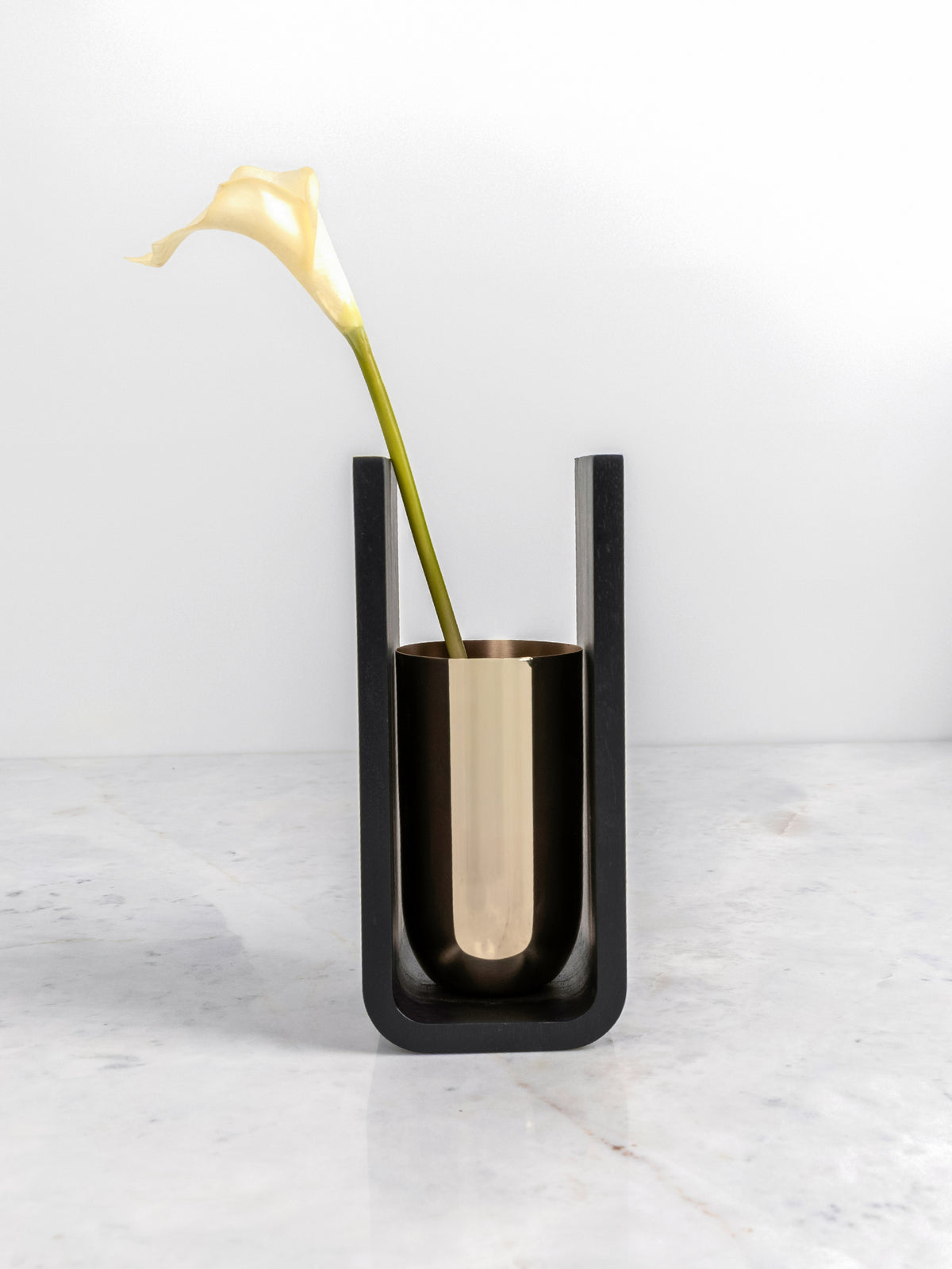 Aureum Sculpt Vase