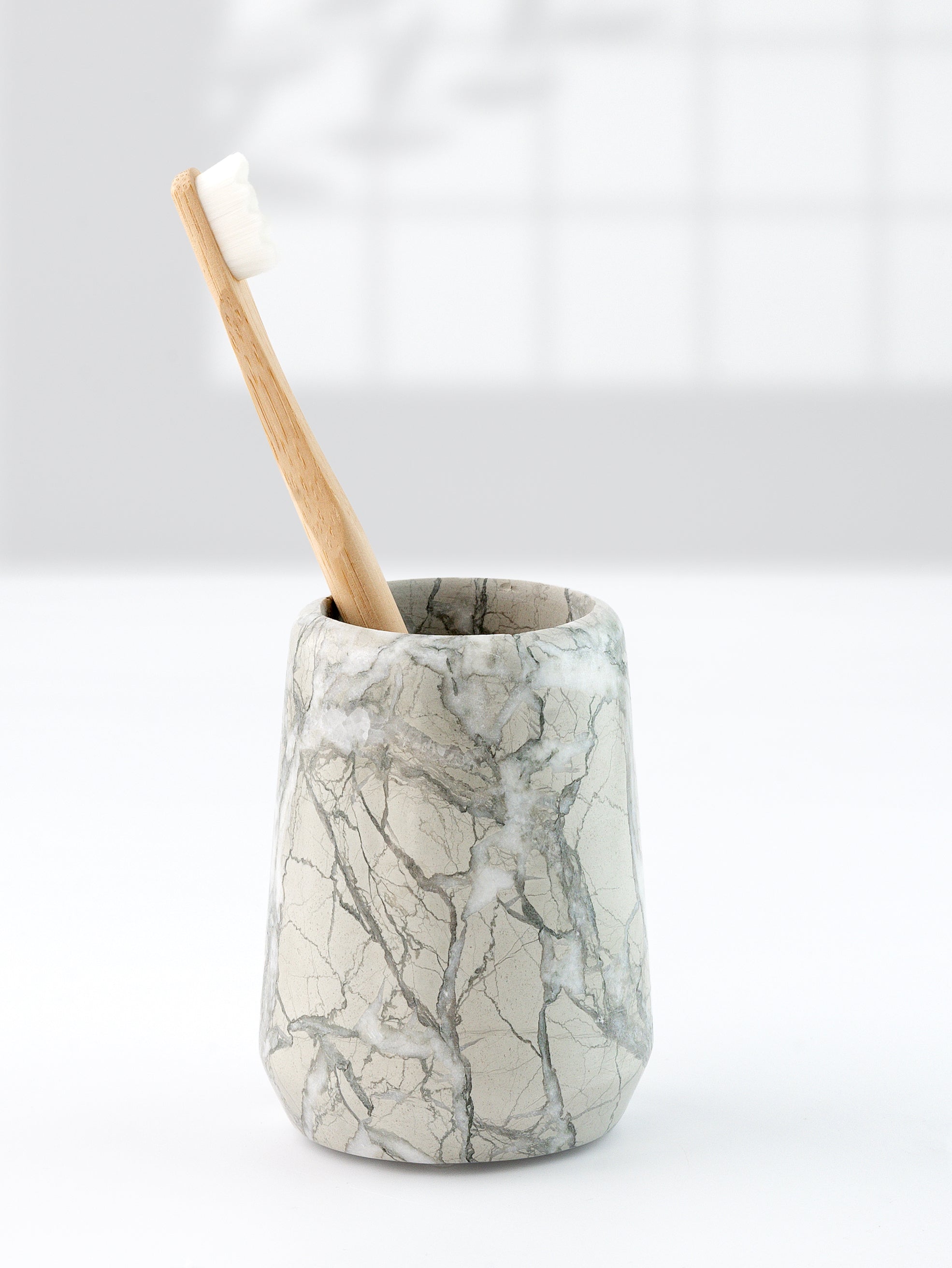 Sorelle I Beige Marble Toothbrush Holder