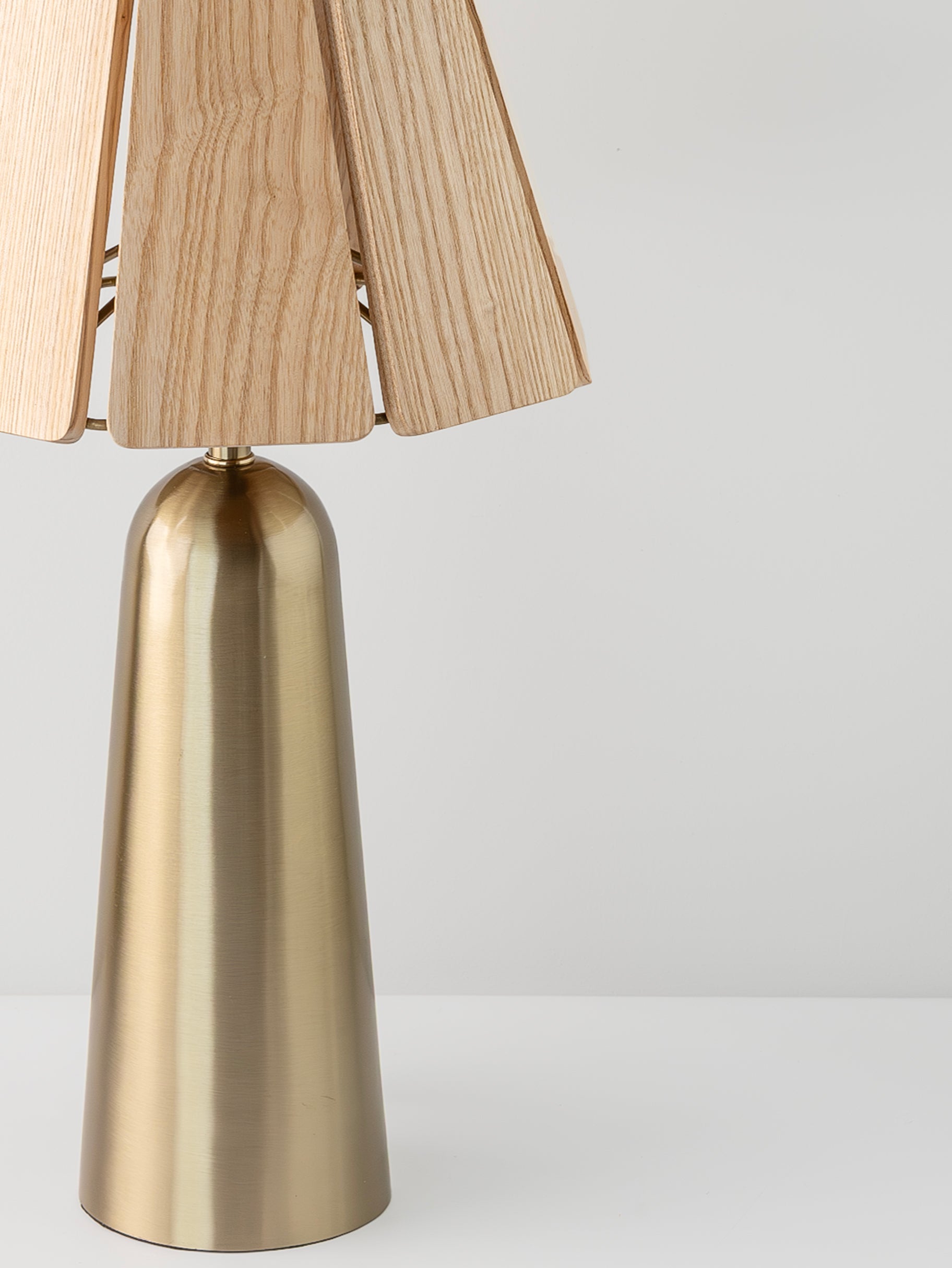 Caelum Lume Table Lamp