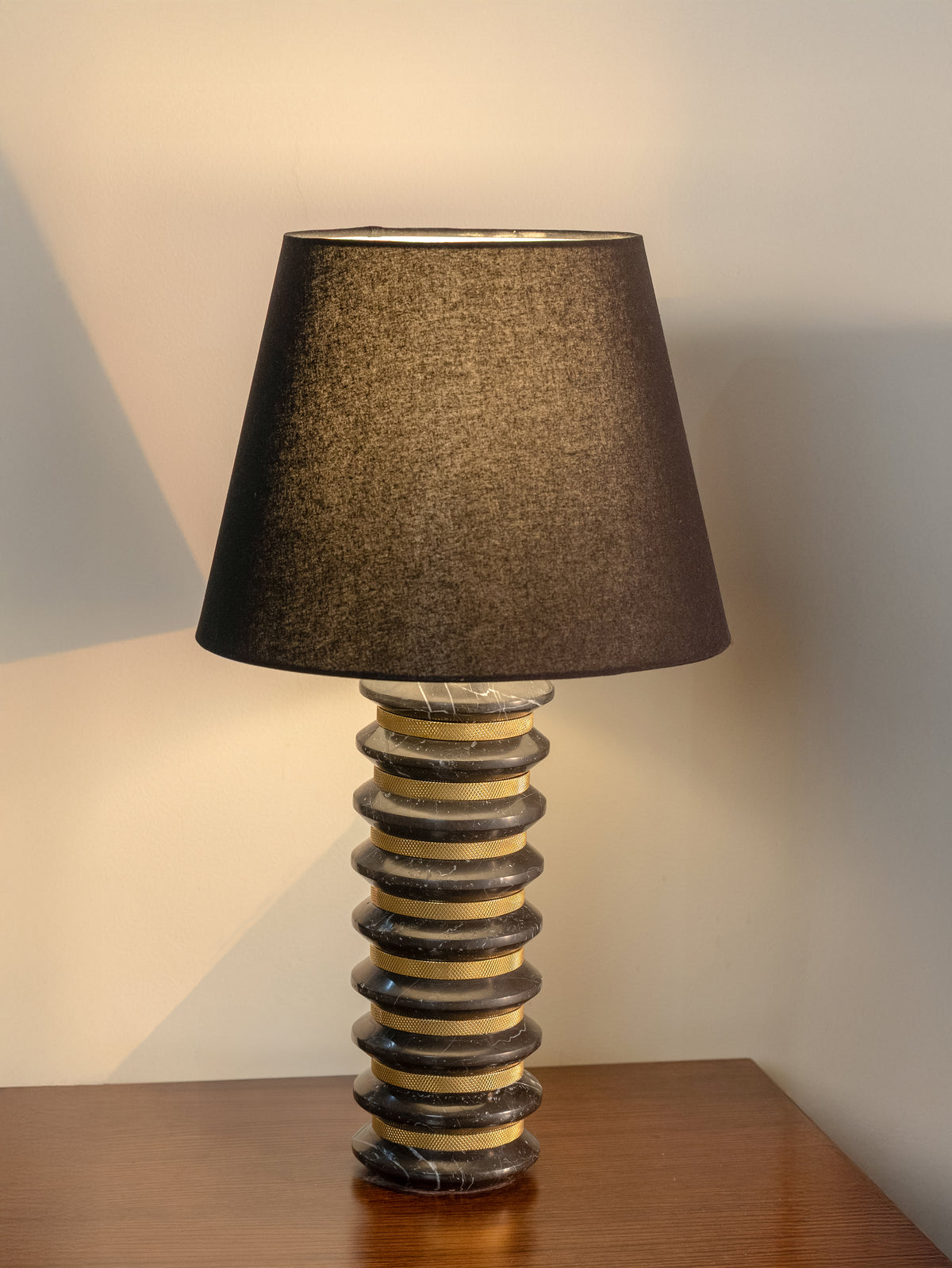 Spanish Marquina Crest Table Lamp