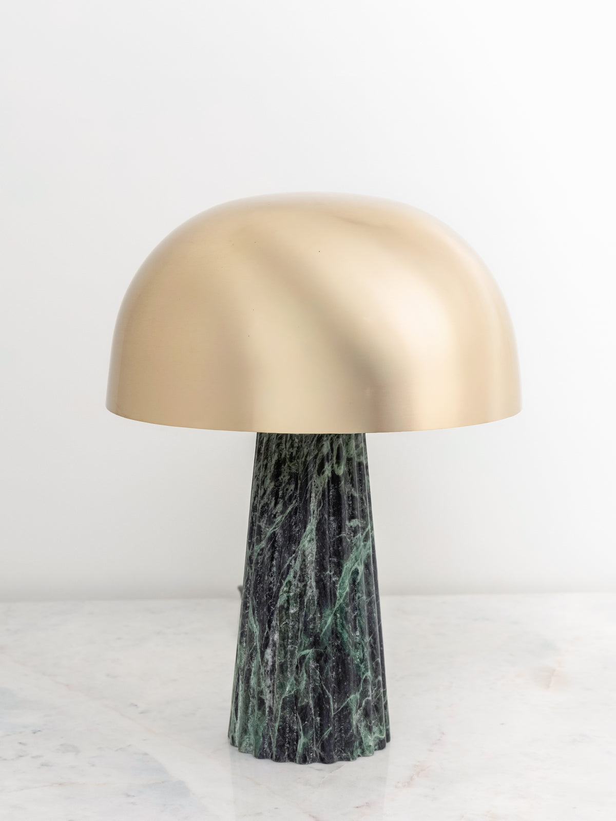 Spider Verde Luxe Table Lamp