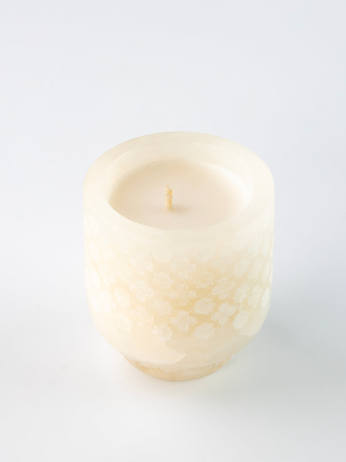 Solenne Alabaster candle Vessel