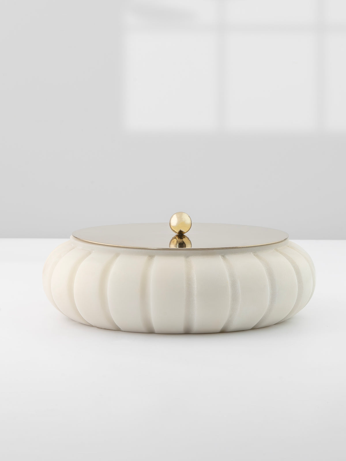 Belle Alba Candle Vessel