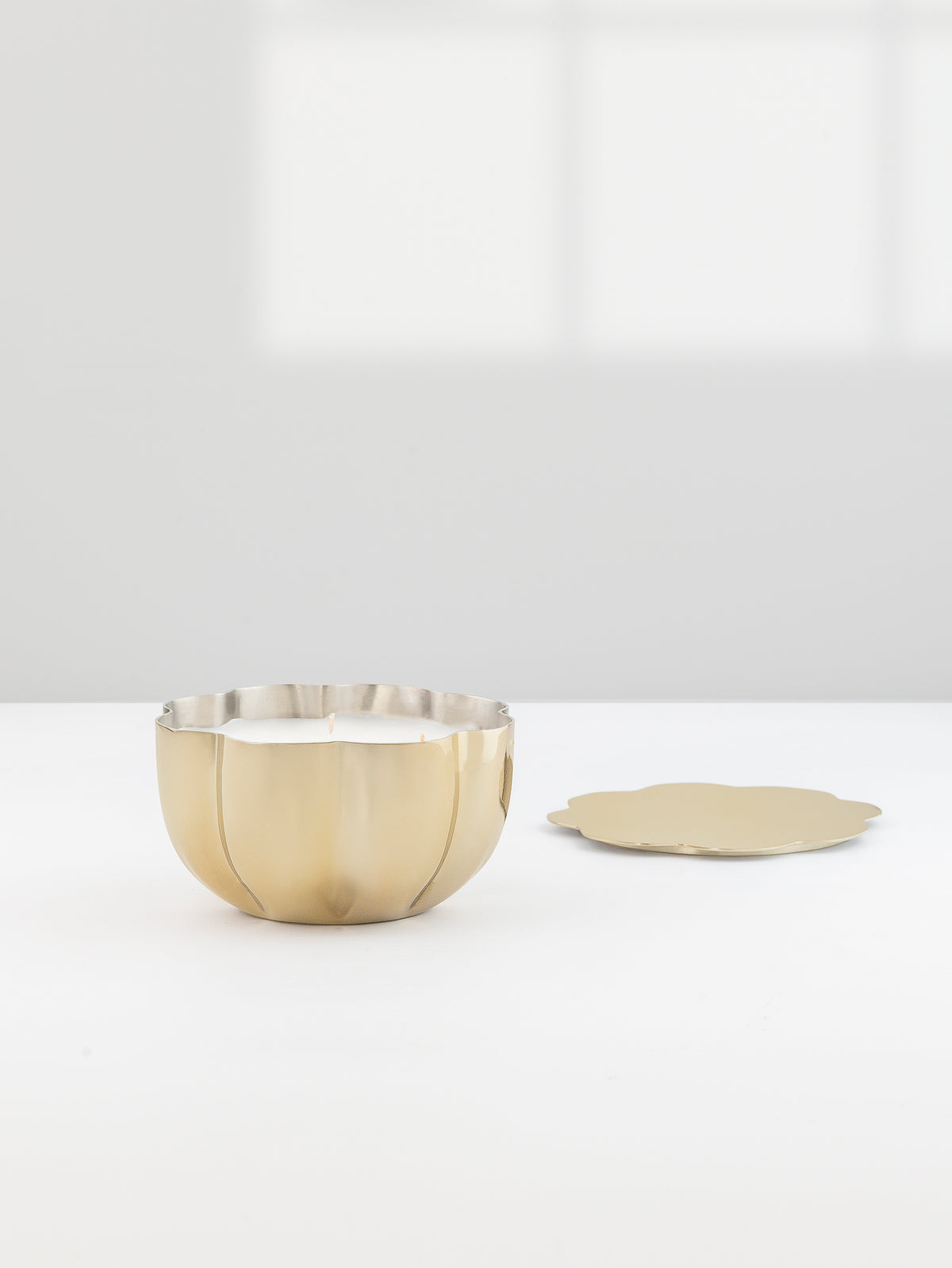 Petal Edge Scented Candle Vessel