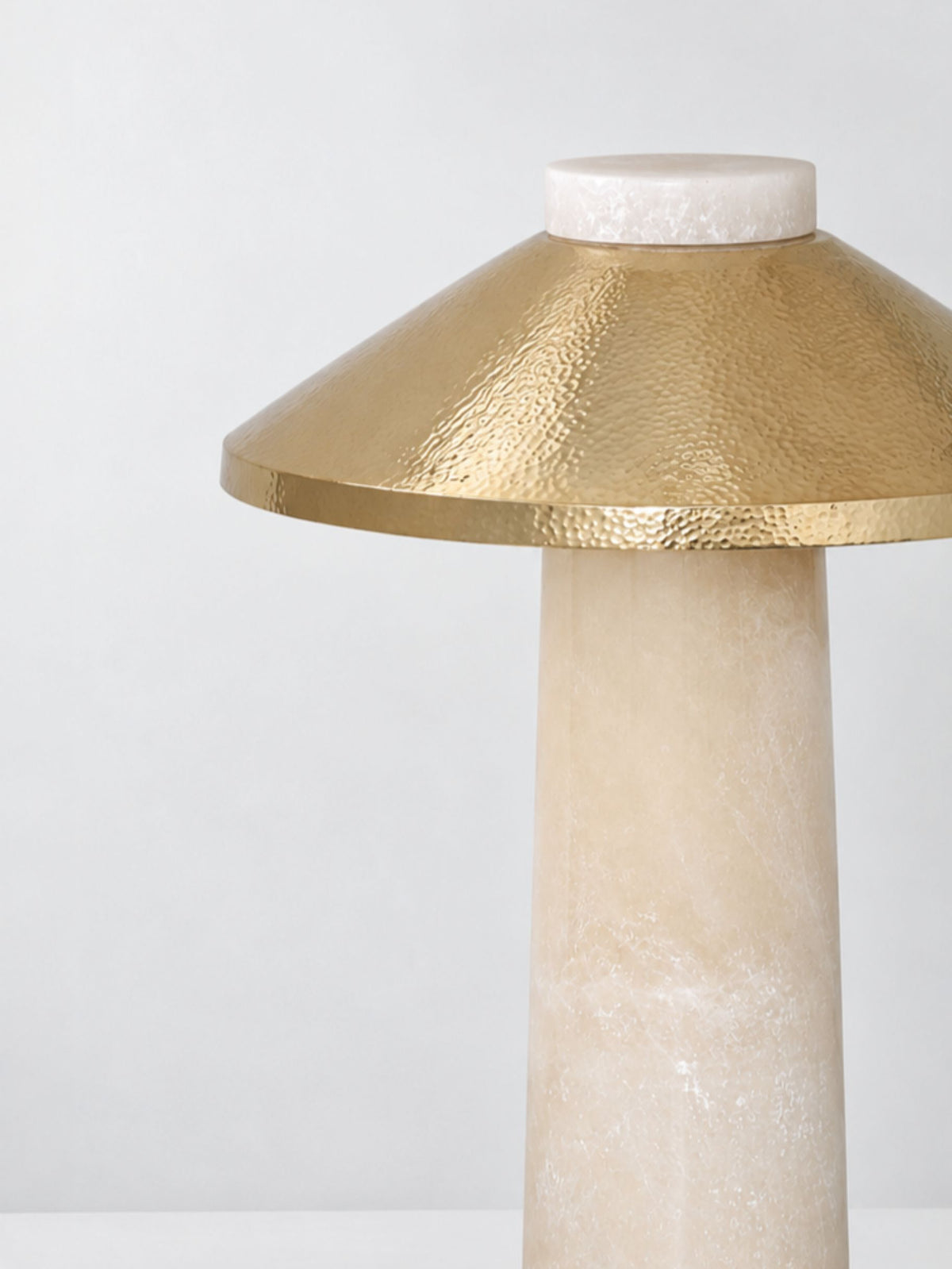 Spanish Alabaster Oria Table Lamp